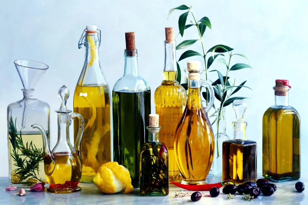 روغن‌های گیاهی به دلیل خاصیت مرطوب‌کنندگی و ضدالتهابی برای اگزما مفید هستند.